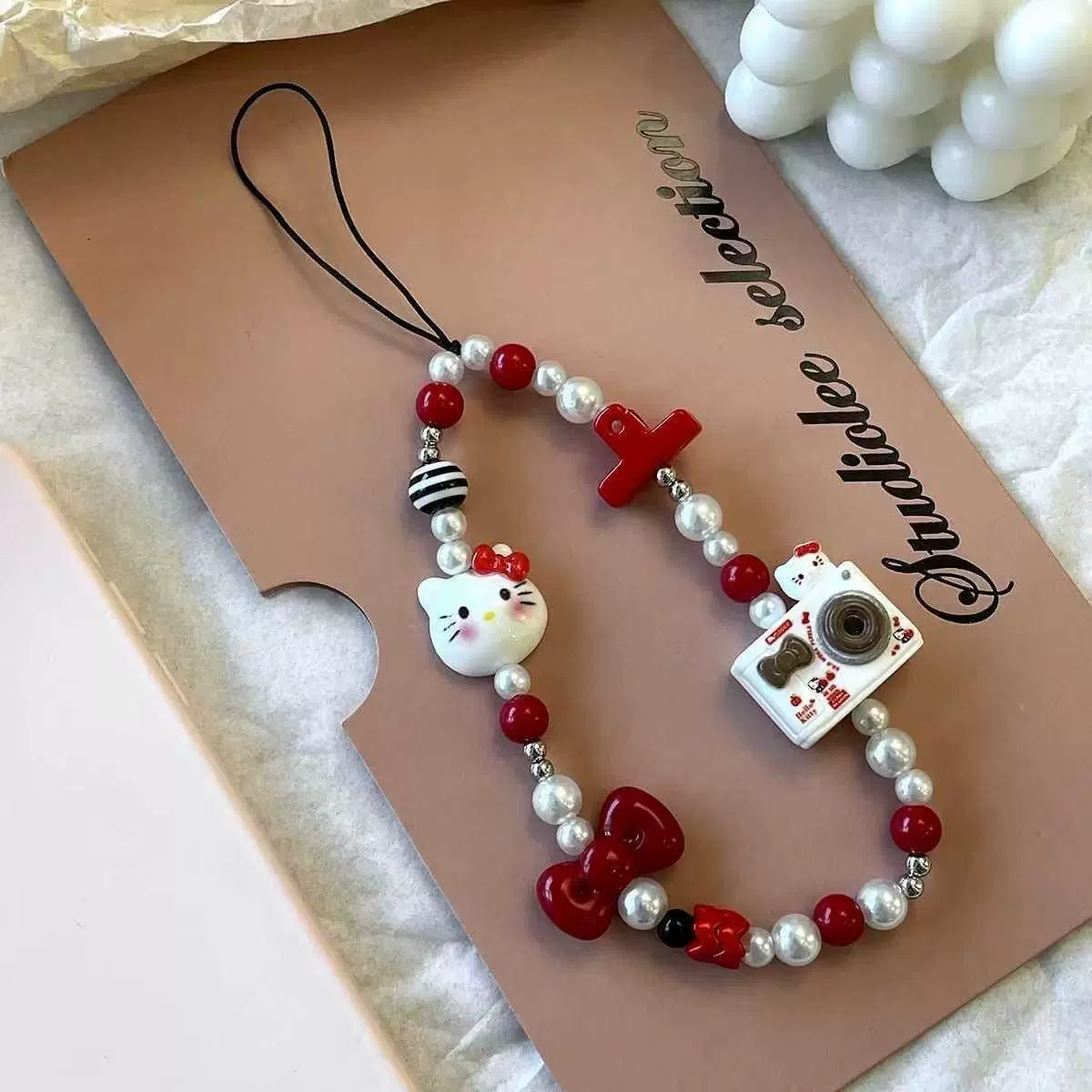 Ins Sweet Kawaii Hello Kitty   - Phone Accessories Crochet 评论和价格