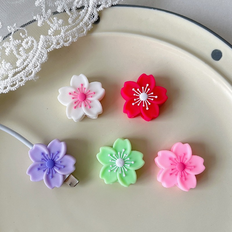 Cute Cartoon Flower Clouds Cab - Usb Data Cable 评论和价格