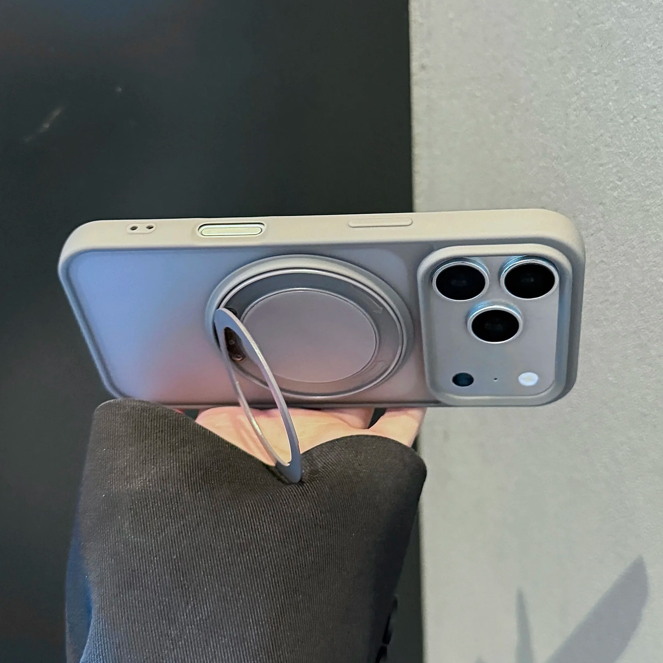 360 Rotating Bracket Magnetic  - Magsafe Wireless Charger 评论和价格