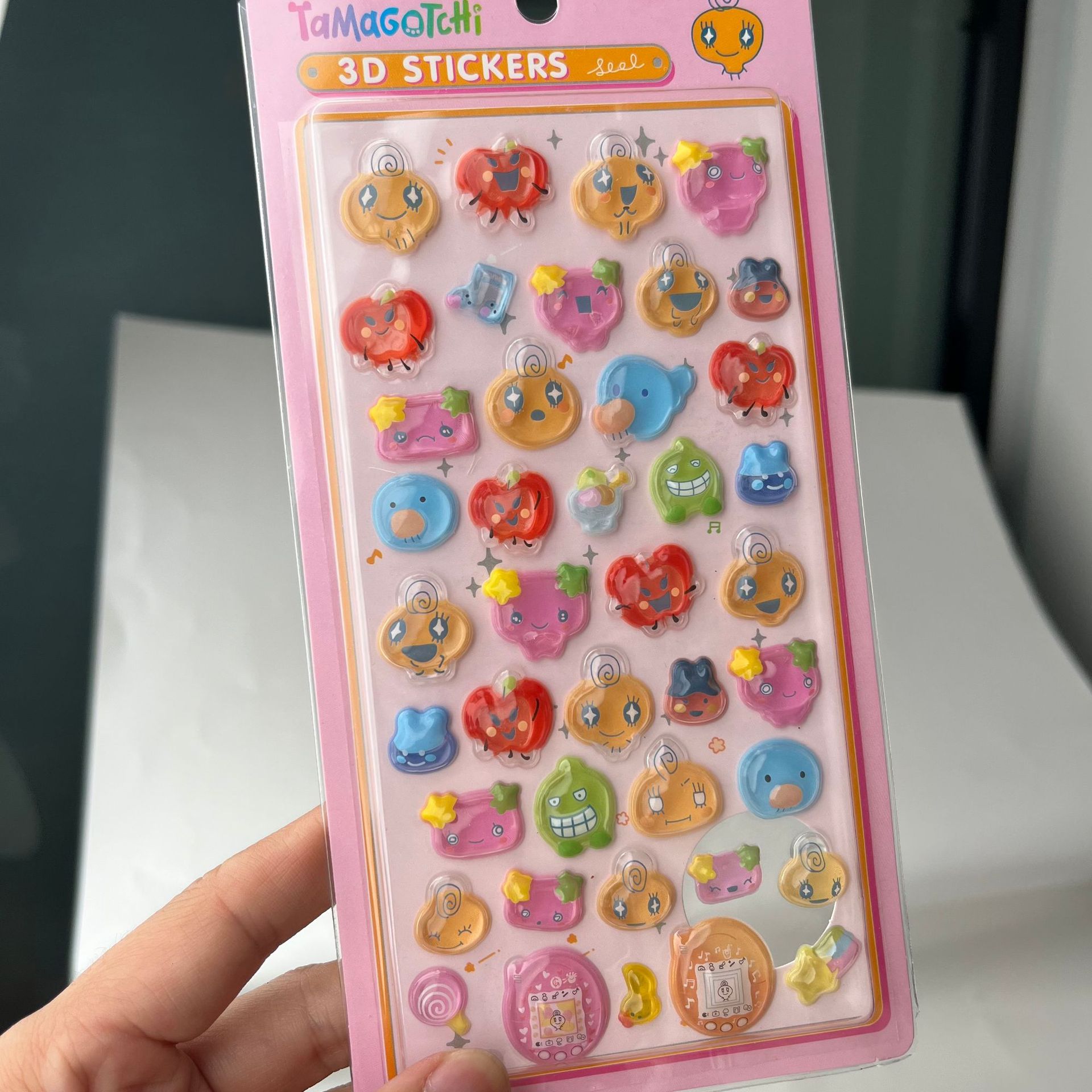 Cute Tamagotchi 3D Puffy Stick - Phone Accessories And Electronics 评论和价格